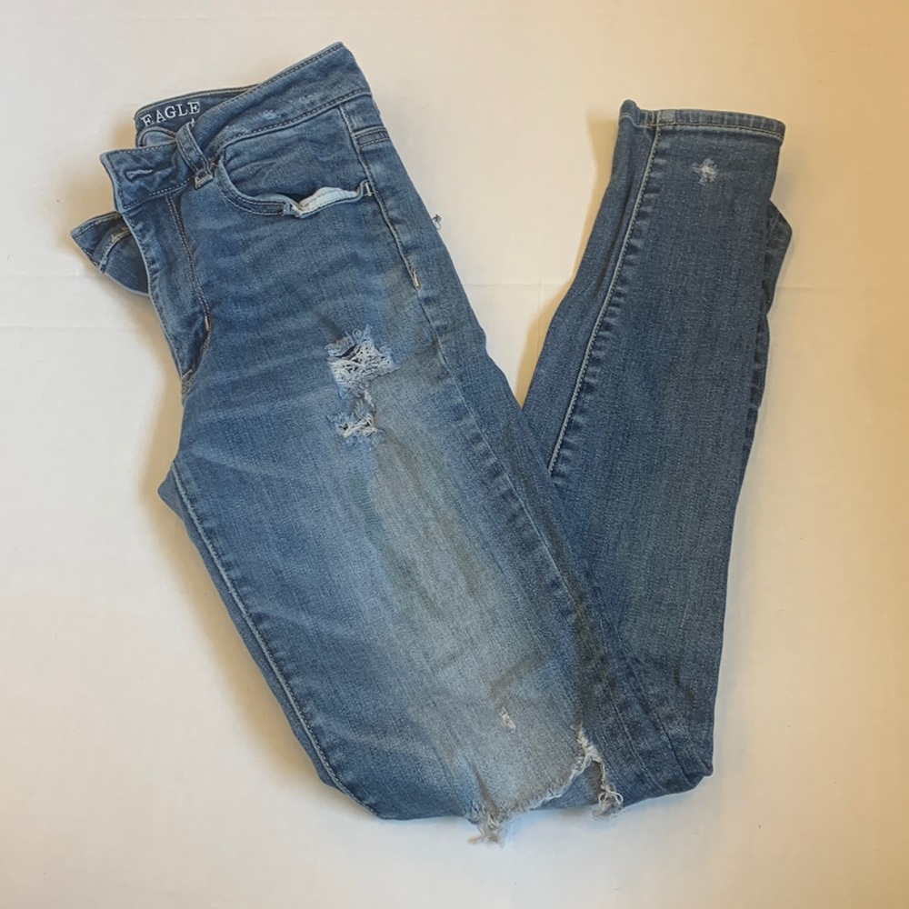 American Eagle Distressed Skinny